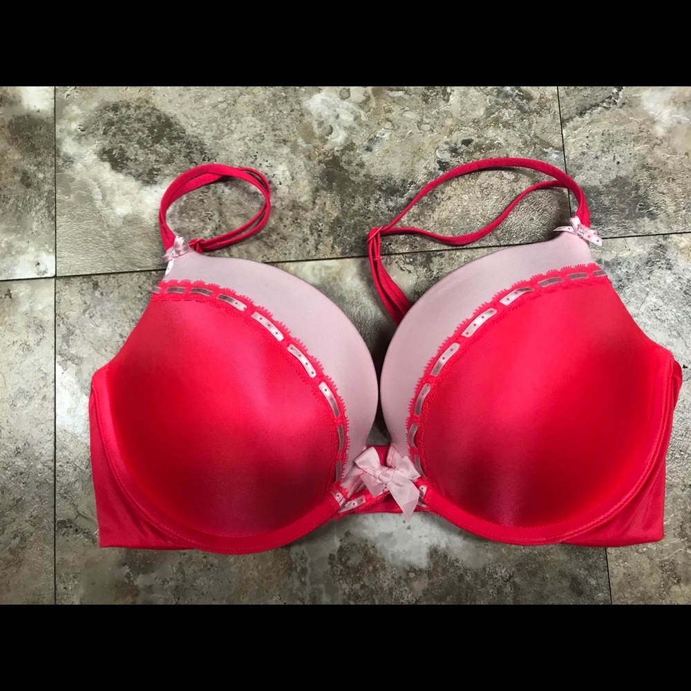 Victoria’s Secret Very Sexy Push Up  Bra